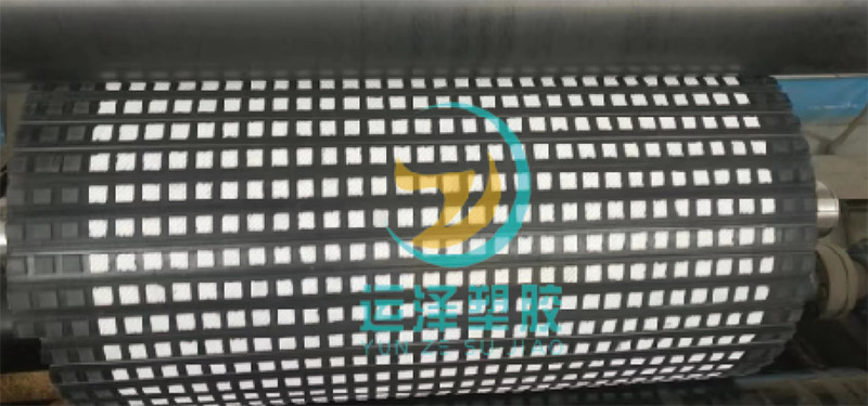 耐磨陶瓷滾筒包膠、包膠